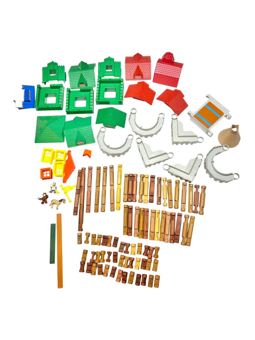 Lincoln Logs Building Set Town Square Wooden Logs Roofs Accessories 108 Pcs Lot